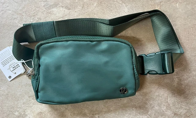 New Lululemon Everywhere Belt Bag Tidewater Teal with Tags NWT 1L