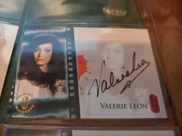Hammer Horror Series 1 Auto Autograph Card HA2 Valerie Leon