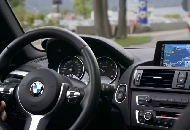 Mise-à-jour GPS 2024 BMW, AVEC code d'activation inclus [réduc 25€ via Paypal]