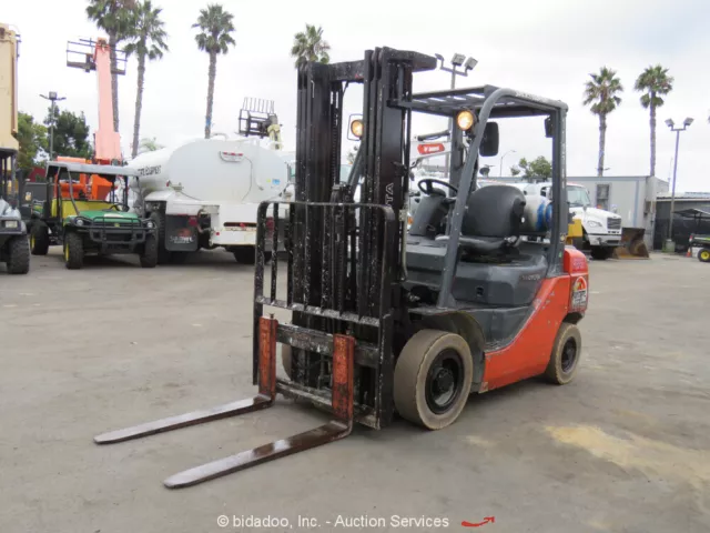 2013 Toyota 8FGU25 5,000 lbs Warehouse Industrial Forklift  Lift Truck bidadoo