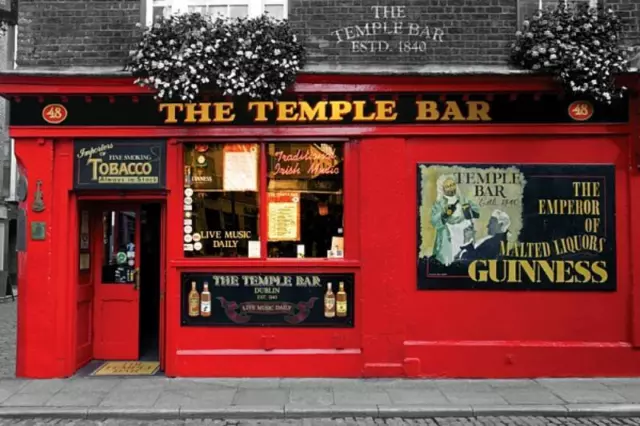 The Temple Bar : Dublin - Maxi Poster 91.5cm x 61cm new and sealed