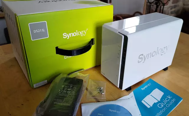 Synology DS213j 2-Schacht Desktop NAS (keine Festplatten)