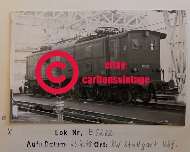 E-Lok E 5222  im BW Stuttgart Hbf 1968 I carltonsvintage
