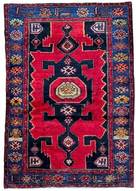 Stunning Vintage Antique Hand-knotted Exquisite Rug 4’ 5” x 6’ 5” (INV153) Stunning Vintage Antique Hand-knotted Exquisite Rug 4’ 5” x 6’ 5” (INV153)