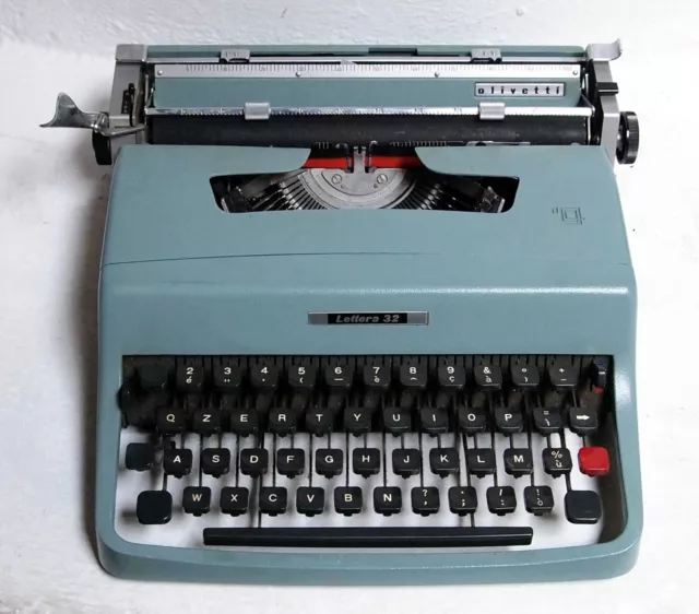 OLIVETTI Lettera 32 macchina da scrivere - prima serie - anno 1966