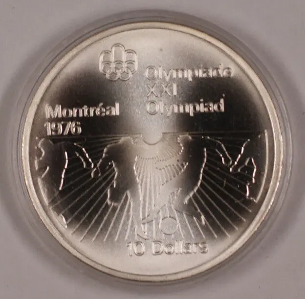 1976 Canada RCM 10 Dollar 1976 Montreal Olympic Games Silver Coin-Soccer