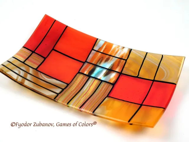 Games of Colors: A decorative fused glass plate "A Gentle color mix" - Orange