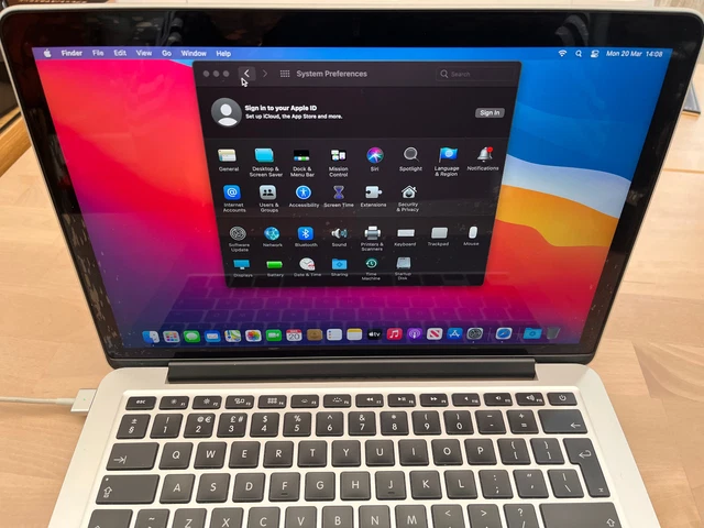 Apple MacBook Pro Retina 13" Core i5 2,4 GHz 8 GB 256 GB unità di memoria a stato solido (fine 2013)
