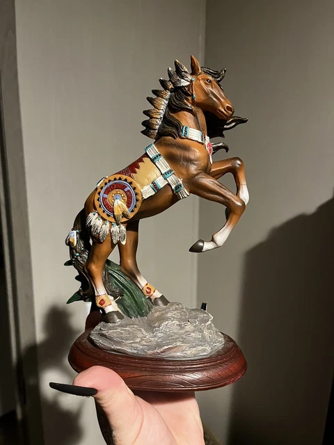 horse figurines collectible