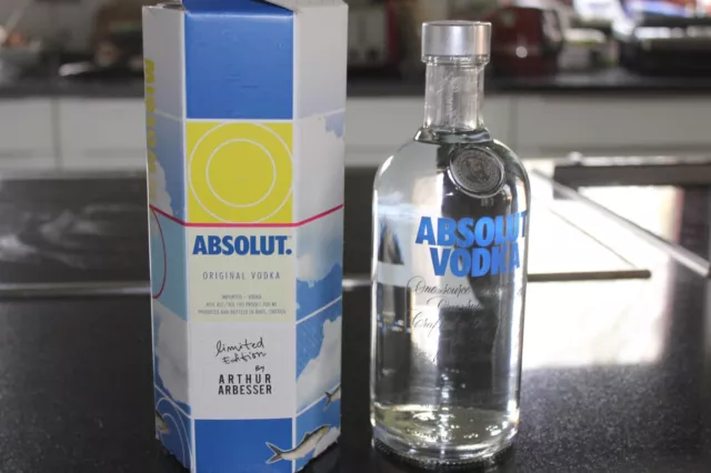 ++  Vodka Absolut " Midsommar  " Limited Edition , Arthur Arbesser ,  Neu   ++