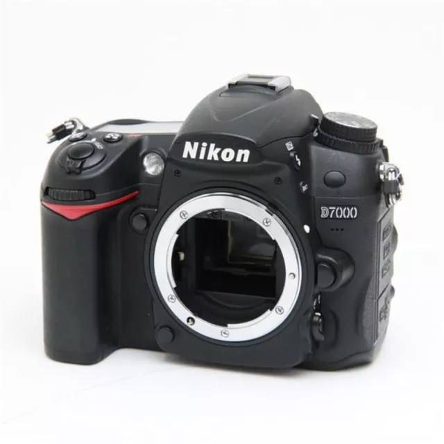 Nikon D7000 16.2 MP Digital SLR Camera Body Black from japan  [Rank B]