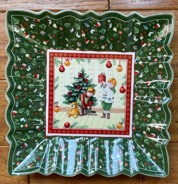 Villeroy Boch Square Bowl Christmas Tree Children Vintage serving candy dish NIB