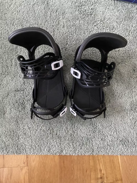 Burton snowboard bindings - size large