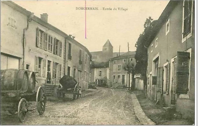 54.DOMGERMAIN.ENTREE DU VILLAGE.&amp;sect &amp;sect