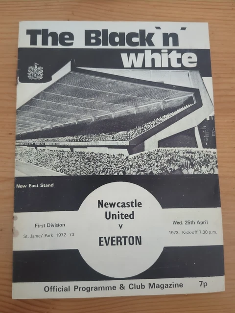 EVERTON 1972/73 DIVISION One Away Football Programmes X8 £13.19 ...