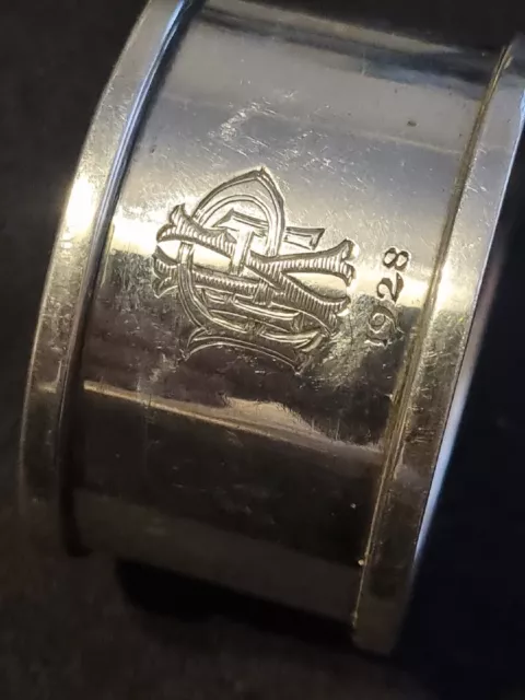 Antique English sterling Silver Napkin Ring 18.6 Grams