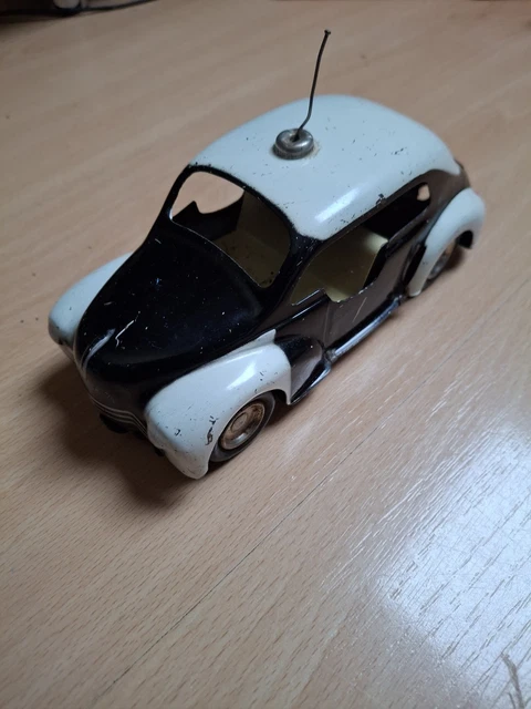 CIJ d'origine Renault 4CV Réf. 3.49 Police pie en très bon état sans