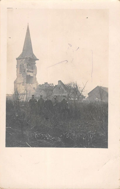 Cpa Theme Guerre Carte Photo D'un Village En Ruine Clocher Devaste Est De France