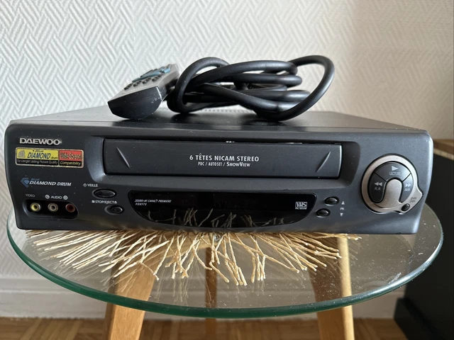 Magnétoscope VHS Pal•Secam SHARP VC-MH70