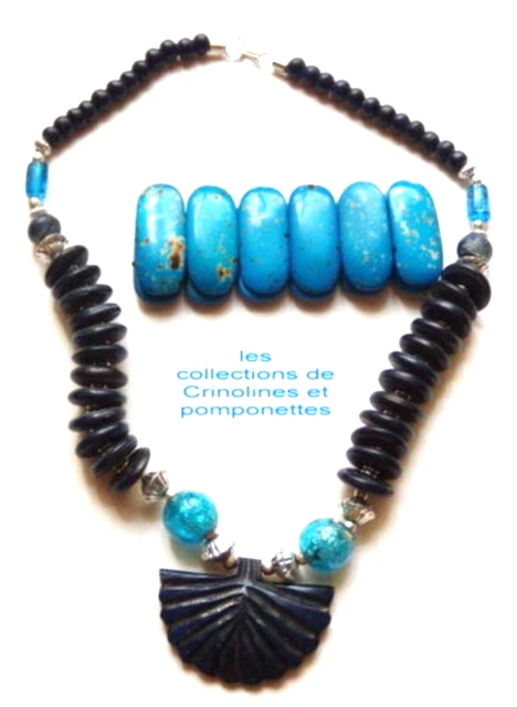 Collier Pendentif Ethnique En Os Teinté Orange - Forme De Lune - Fabrication Artisanale Abigail - Neuf Sans Emballage