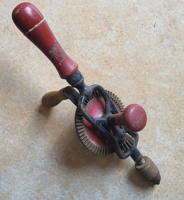 Perceuse à Main Ancienne Peugeot - Vilebrequin à Engrenages, Poignées En Bois, Modèle D