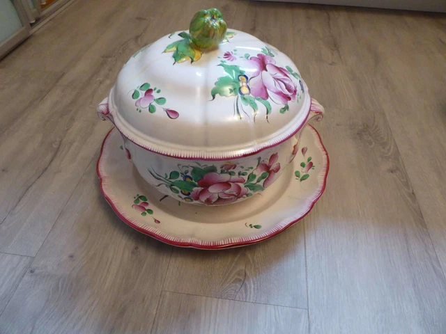 Lot Assiette Et Soupiere Faience De Luneville