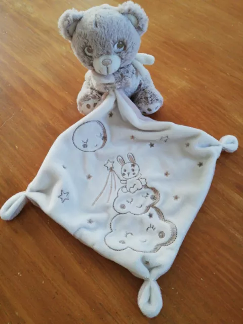 Doudou Nicotoy Simba Toys Ours Marron Beige Mouchoir Blanc Lapin Nuages Étoiles