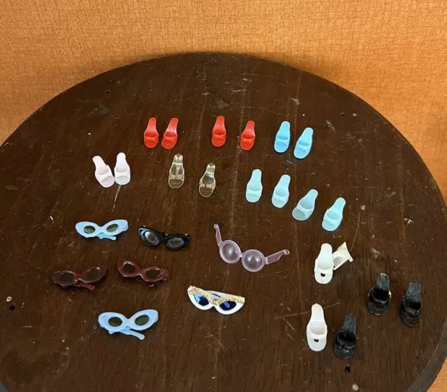 Lot Of Vintage/Modern Mattel Barbie & Friends Doll Accessories Heels & Glasses