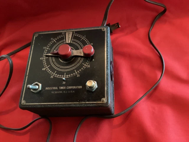 Temporizador de marca industrial vintage. Probado, funcionando