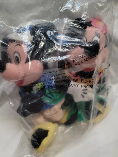 Disney Store TOURIST Mickey Mouse & HULA Minnie Bean Bag Plush Set New