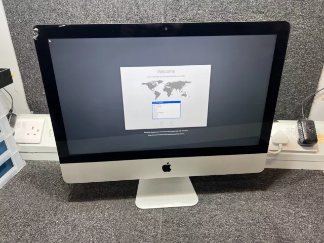 Apple iMac 21.5", Intel Core i5, 2.8GHz, Late-2015, 1TB HDD, 16GB RAM, A1418