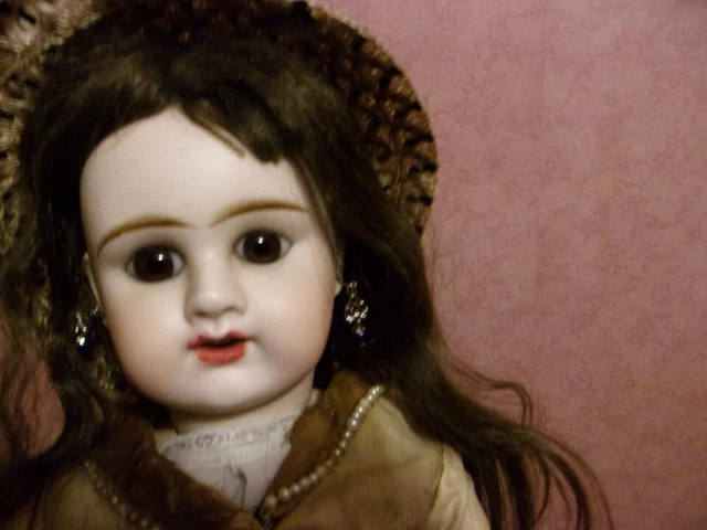 Ancienne Poupée JUMEAU Tête Porcelaine Corps Articulé – 65 Cm – France – Années 1900