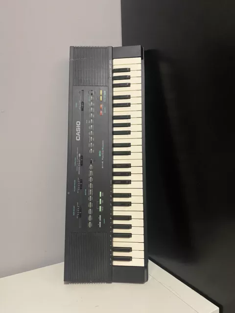 Casio Casiotone MT-240 Keyboard