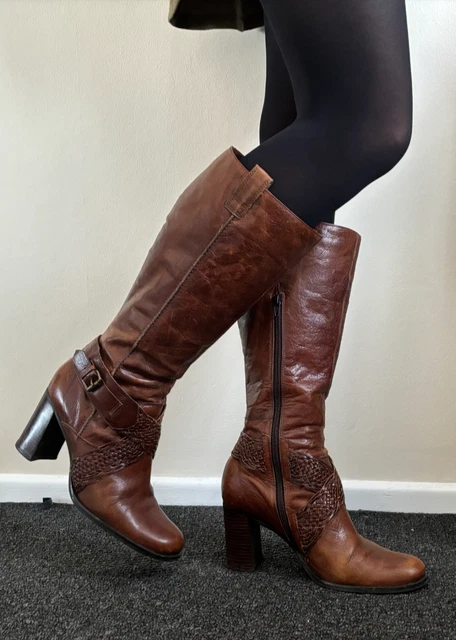 Vintage brown knee boots 8 Brazil
