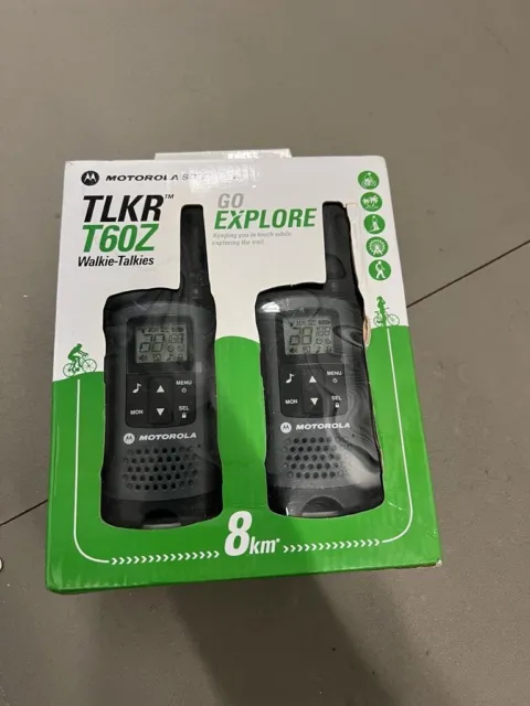Pair of Motorola TLKR T60 walkie talkies