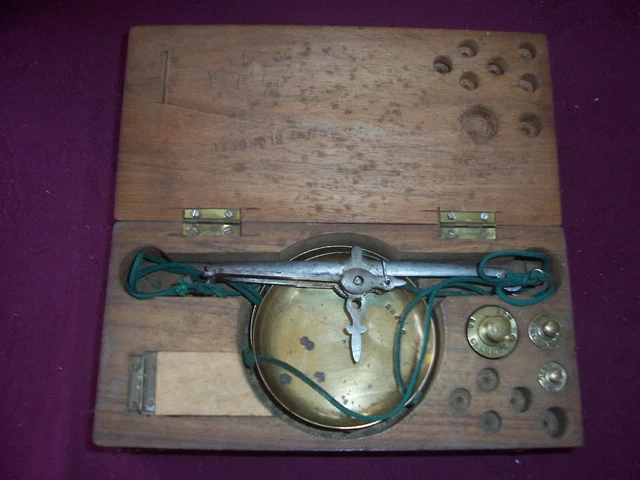 Ancienne Balance De Pêche Suspendue En Laiton CHATILLON NY - Modèle IN-50, USA