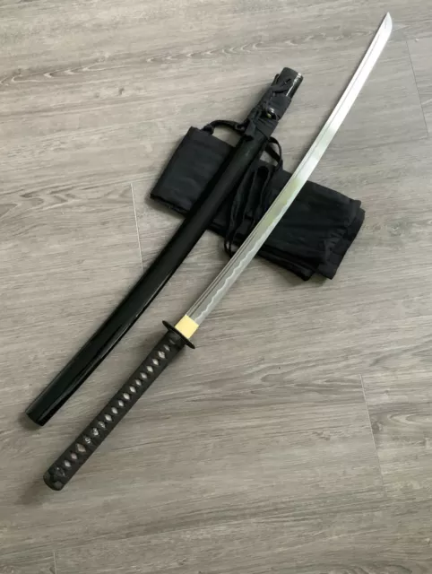 Handmade Black Folded Steel Japanese Samurai Katana Sword Full Tang sharp blade.