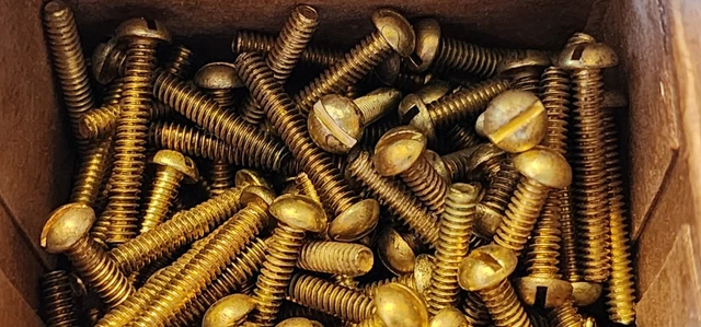 Lot of 111+ Vintage Brass machine Screws #4-40 3/4"  Round Head Slotted 3.9 oz