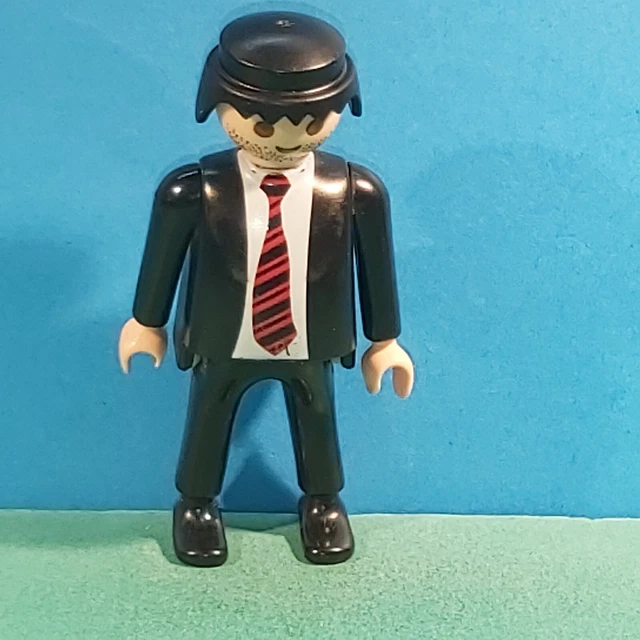 Personnage homme catégorie 15 playmobil ref 13
