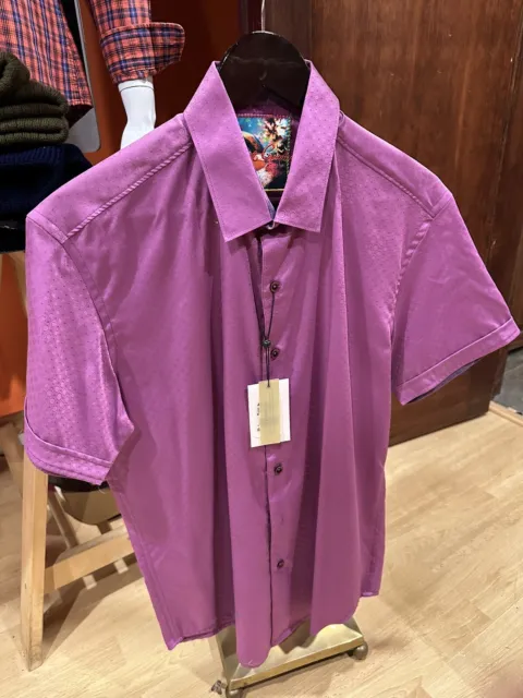 Robert Graham Pink Short Sleeve Shirt Size M BRAND NEW w/ Tags Vertigo