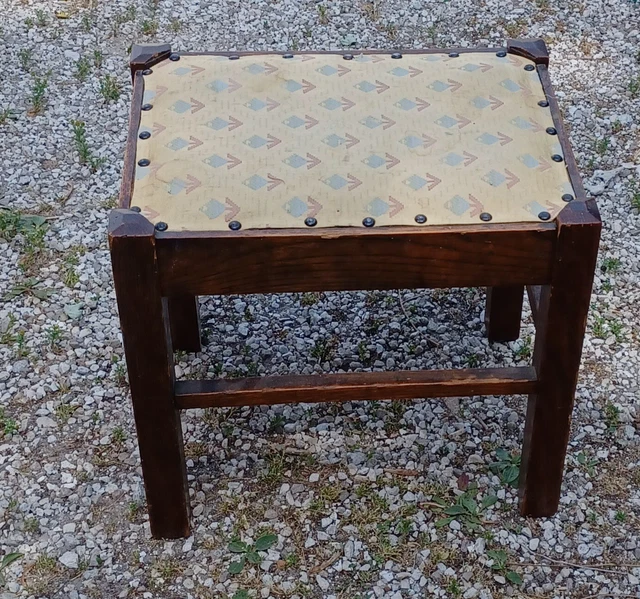 ANTIQUE VTG HEAVY WOOD STOOL Slat Wood Bottom 12.” X 15” X 16” Bench