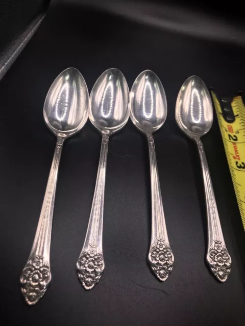 Lot of 4 Vintage Oneida 1881 Rogers PLANTATION Silverplate Teaspoon 1948