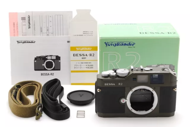 ** N Mint- ** Voigtlander Bessa R2 Olive 35mm Rangefinder Film Camera w/ Box