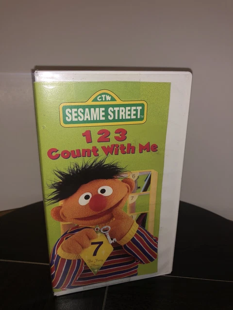 SESAME STREET - 1 2 3 Count With Me Sony Wonder 1999 Young Child