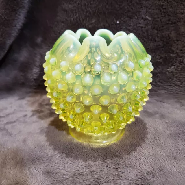 Yellow Topaz Opalescent Vaseline Glass Hobnail Rose Bowl Vase