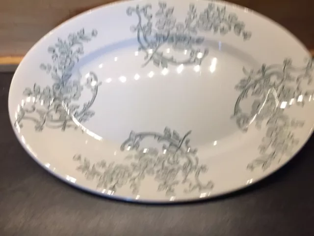 Superbe plat oval Pexonne modèle Capri