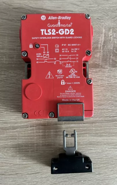 Allen-Bradley / Guardmaster  TLS2-GD2  Safety Interlock Switch (440G-T27127)