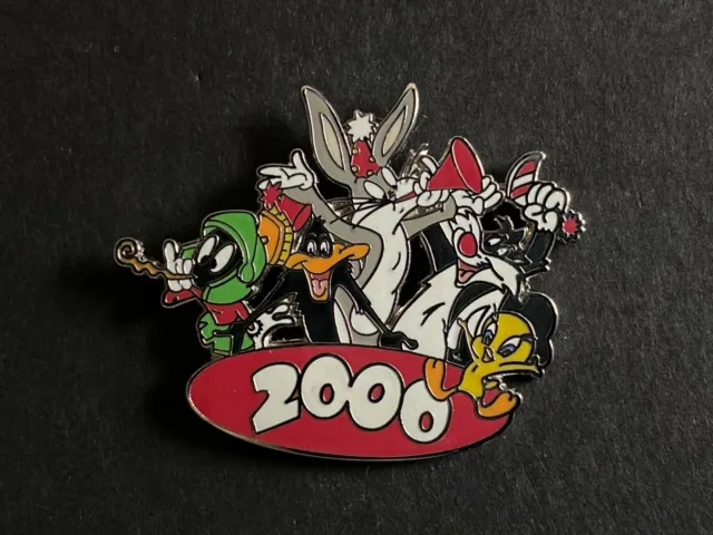 Warner Bros Characters Sylvester Tweety Bugs Daffy Marvin Not a Disney Pin 53365 2
