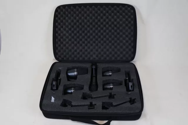 Shure PGADRUMKIT7 7-Piece Drum Microphone Kit, Used, Near Mint Condition. Shure PGADRUMKIT7 7-Piece Drum Microphone Kit, Used, Near Mint Condition.