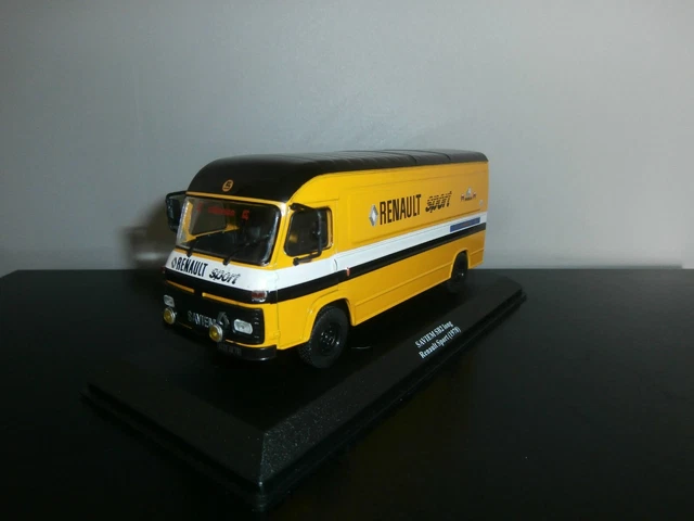 Solido 1/43 Saviem SG2 Renault Sport + Remorque & R8 Gordini – TBE
